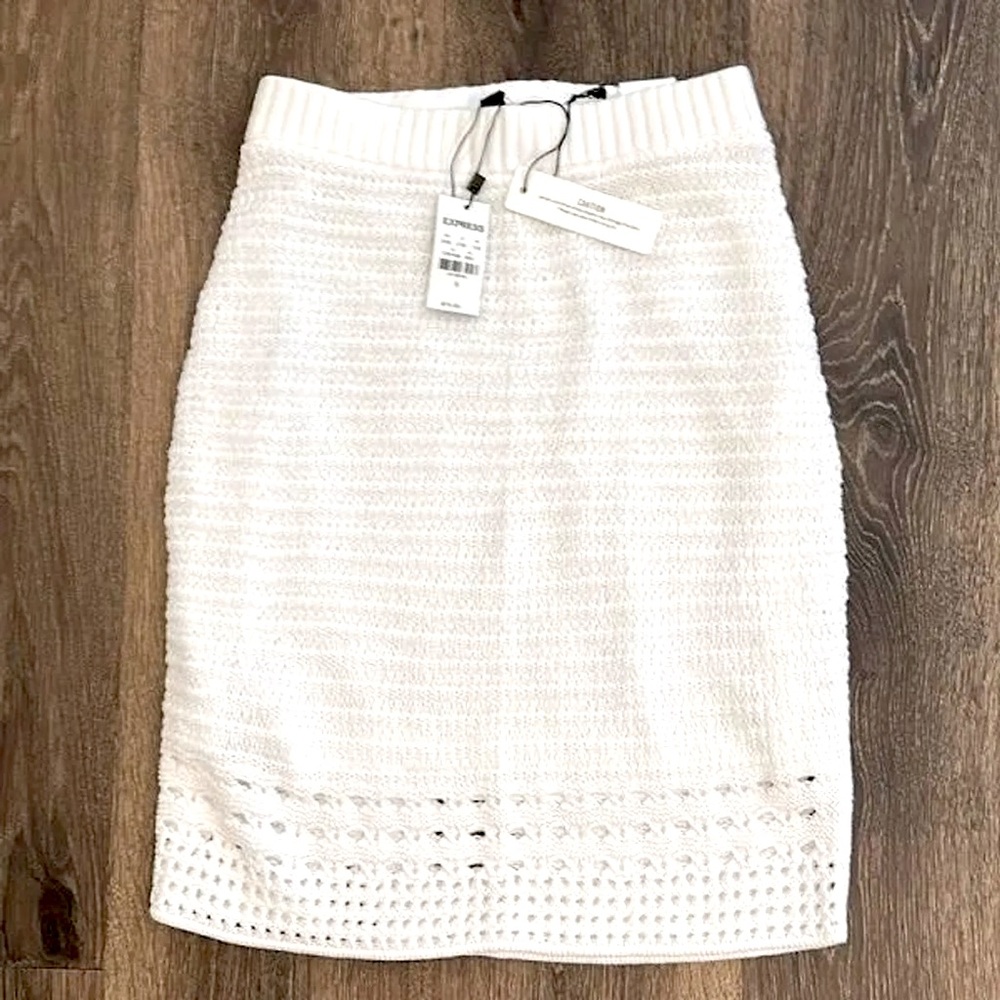 Express white knit midi  skirt new with tags